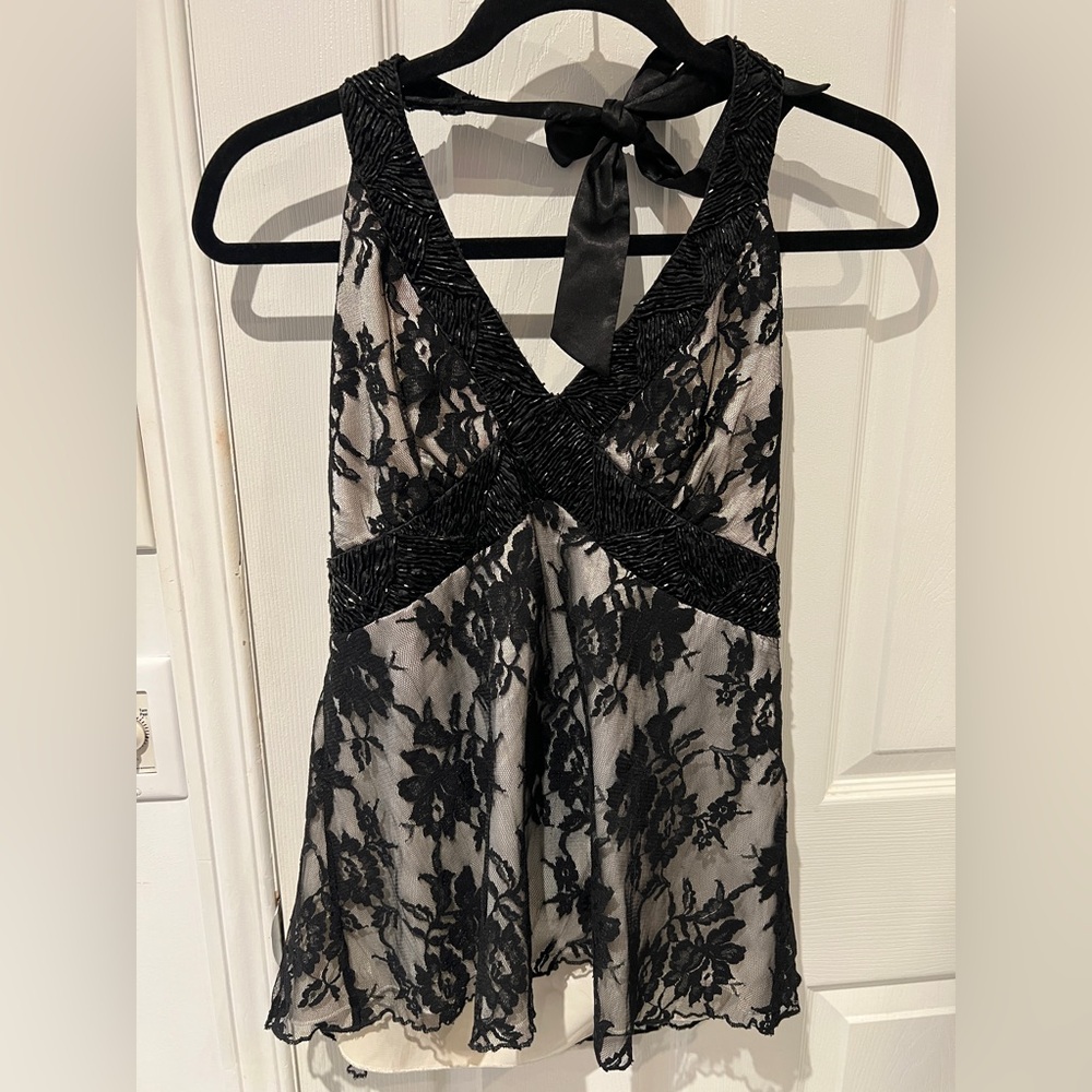 Le chateau halter top sequin and lace